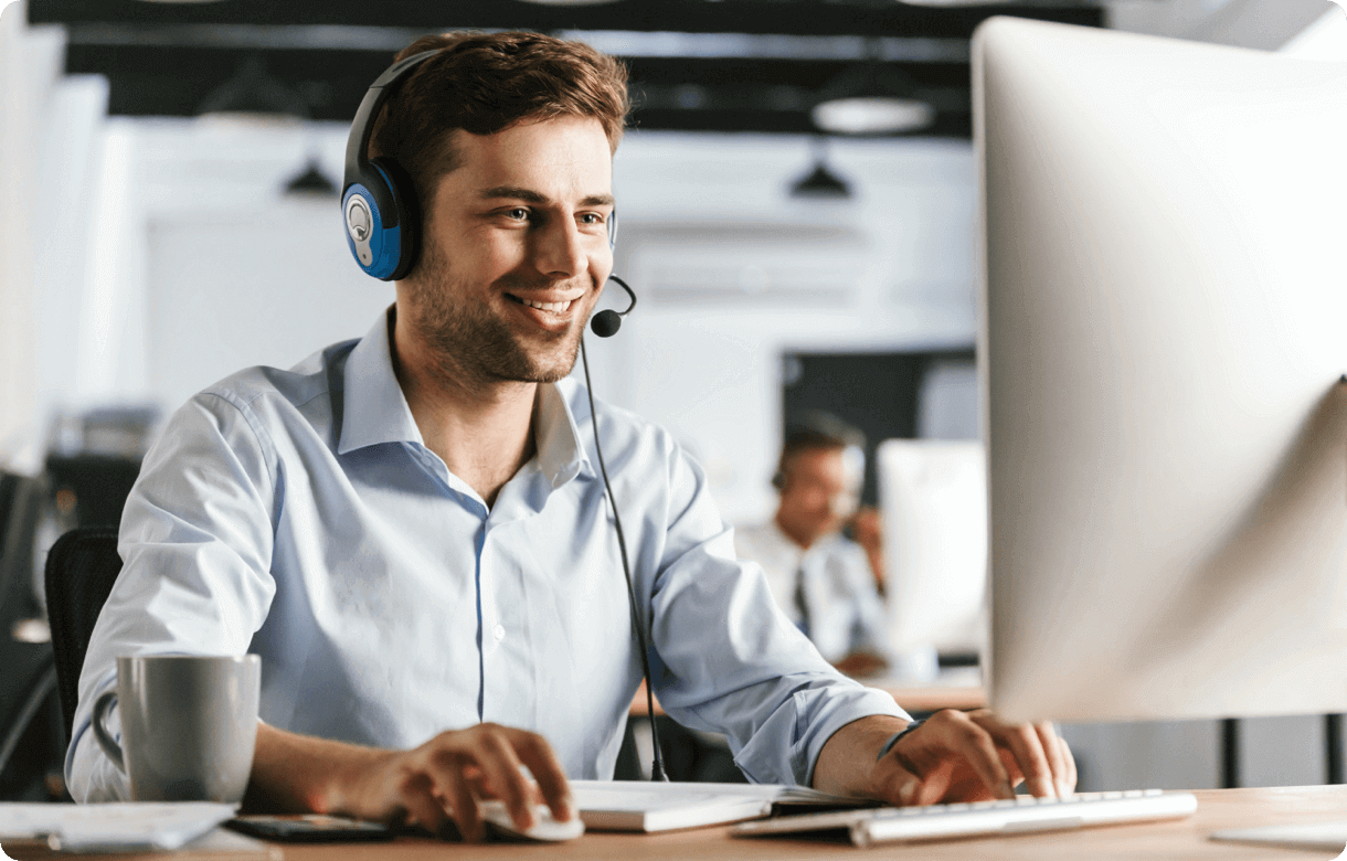 pic biz banner remote man